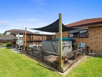 Bethlehem Brick Built Classic