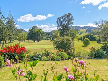 Vendor highly motivated to see all offers.