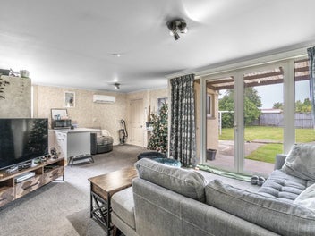 Easy living on Princes