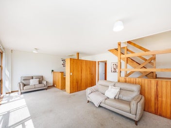 TEAM LEWIS - $350,000 - BUY ME NOW!