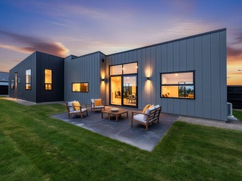 The Sapphire of Steggall