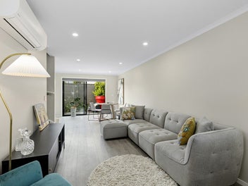 Modern comfort meets style in desirable Waterloo