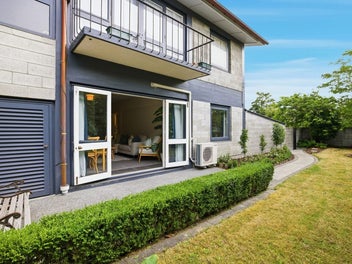 Tenants' sudden departure requires Quick Sale!