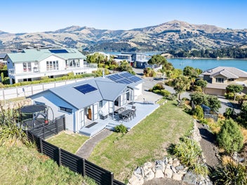 Peace and Tranquility and Views for Miles!