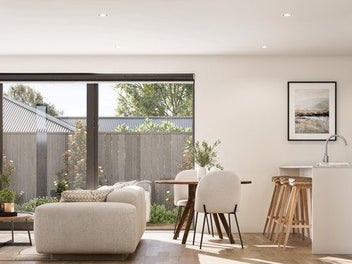 Premier Somerfield Location. Last unit remaining!