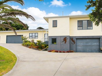 URGENT SALE - ALL OFFERS INVITED