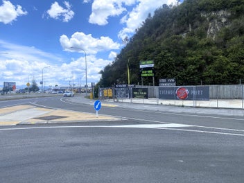 Image 1 of 5