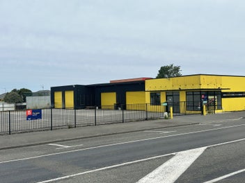 Image 1 of 15