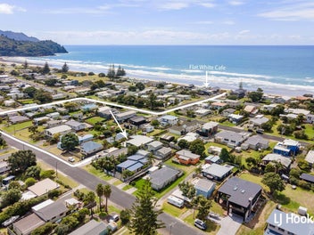 Beachside Comfort Without the Work