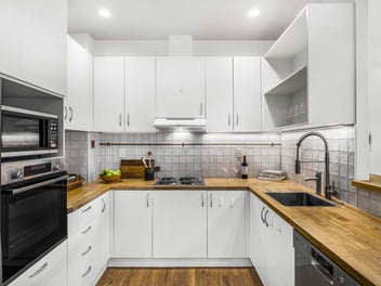 Freshly decorated – pet friendly – vacant