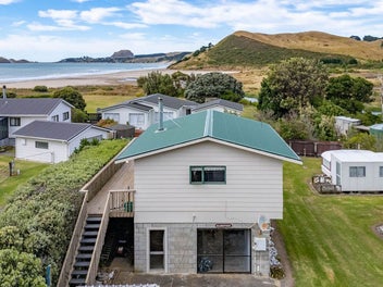 Lifestyle + Vision + Beach