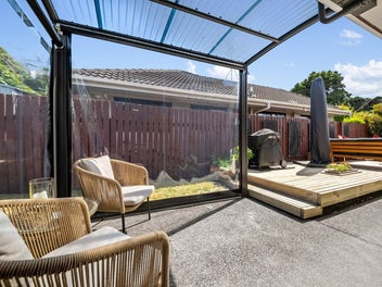 Private Stand-Alone on Ellerslie Border