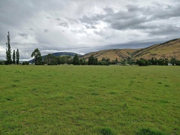 Magnificent Millers Flat