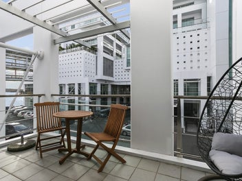 A Gem on Princes Wharf