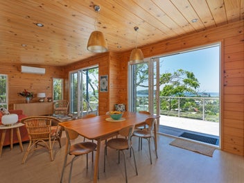 Exceptional entry into Hahei