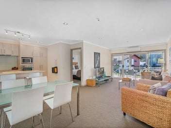 AFFORDABLE WALK BEACH BREAKAWAY... USE IT + INCOME