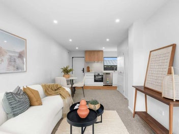 Modern, Light-Filled & Low-Maintenance