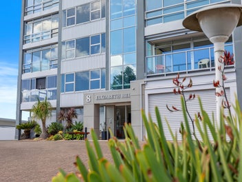 150sqm Harbour View, 3 Bed, Cash Buy