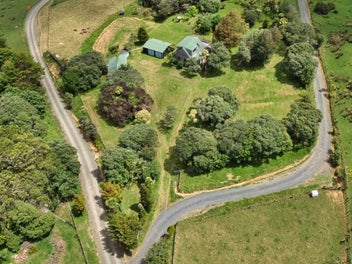 Receivership Auction Lifestyle block Do-up