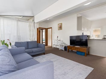 NEST or INVEST- AUCTION POSTPONED