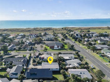 Your Modern Coastal Retreat