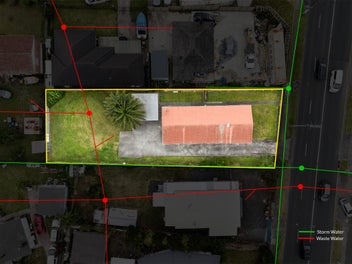 Home & Income! 2 x 2 bedroom units