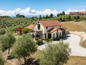 Embrace Tuscan Charm in Rural Serenity