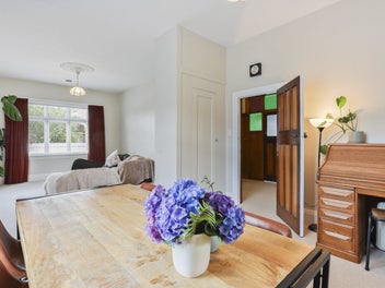 Character, Comfort and Convenience – A 1920s Gem