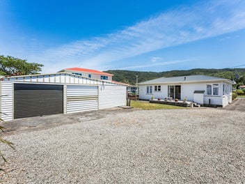 Family-Sized 2-Bedroom Charmer in Wainuiomata