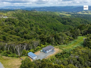 50 Acres, Cabins & Incredible Views