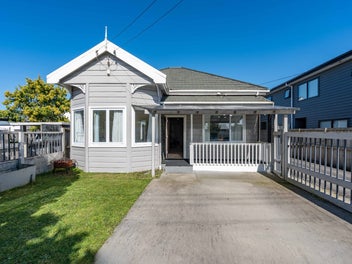 Bring your offer! Vendors on the move!