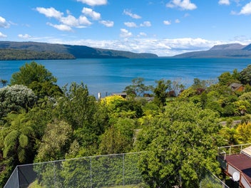 Rare Tarawera Opportunity – 1,214sqm...