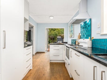 Serious Sellers - Peaceful Living!