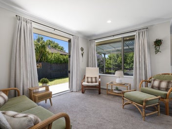 Easy-Care Home and Garden, Tranquil Outlook