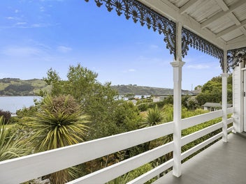 Full of Character, Framed by Harbour Views