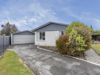 * UNDER OFFER * First Home Buyers or Investors - A