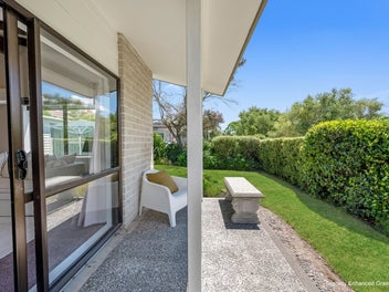 Savvy Little Home, Living Large