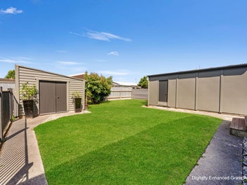 Fresh, Modern & Fenced