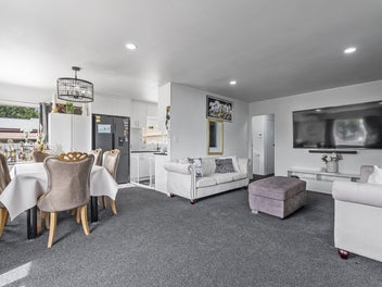 Sun, Security and Simplicity- Perfect First Home