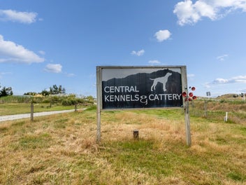 Lifestyle with Income – Home and Kennel Business