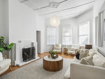 Villa with Studio in AGS Zone