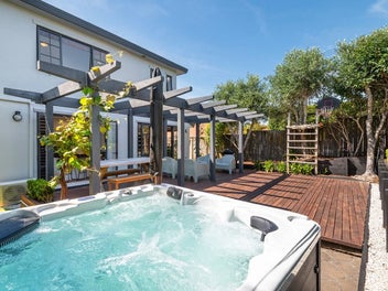 Sold by Rachael Bridger!