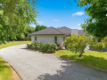 Happy New Year and what a cracker this is!