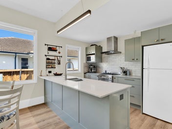 Dad, Can I have a cubby house?