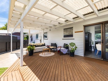 Family Dreams on Westminster