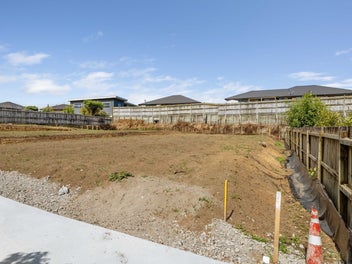 Residential section in beautiful Bell Block x2!