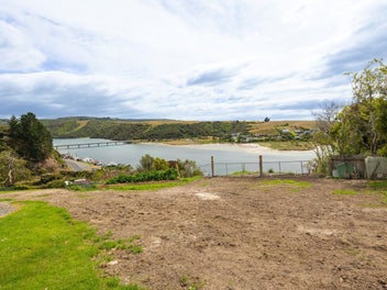 Prime Hilltop Section