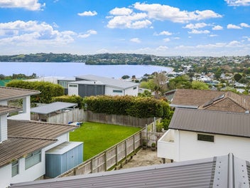 Coastal Charmer With Options