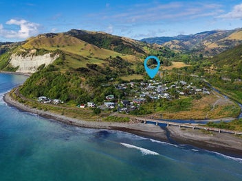 A Charmer in the Oaro Settlement