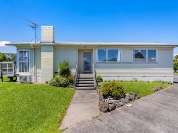 Charming family home in the heart of Papakura